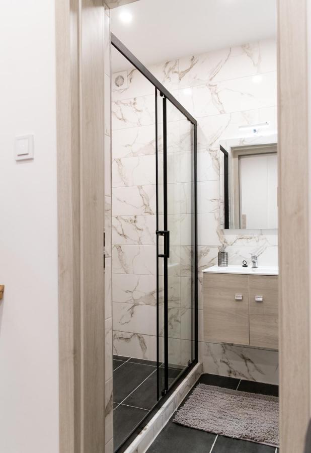 Štúrovo The Central Border Premium Apartment מראה חיצוני תמונה